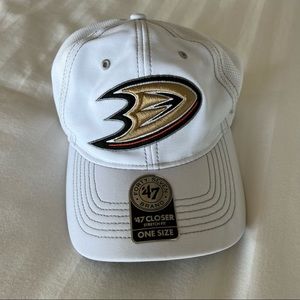 NWOT Anaheim Ducks White Baseball Cap One Size